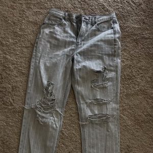 American Eagle Grey and White striped mom jeans
